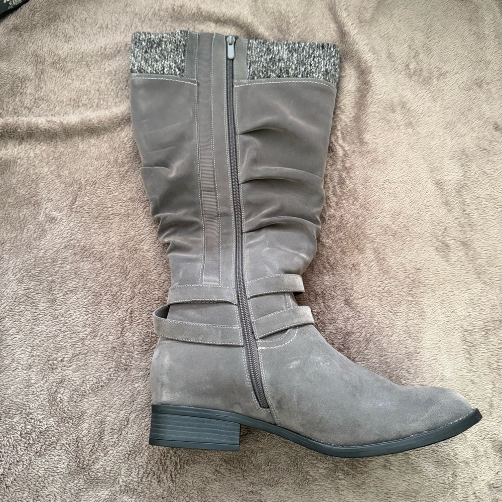 Torrid Gray Knee-High Women's Boots - Picture 3 of 4